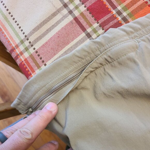 The North Face Khaki Belted Convertible Pants Men Size Large - Picture 7 of 9
